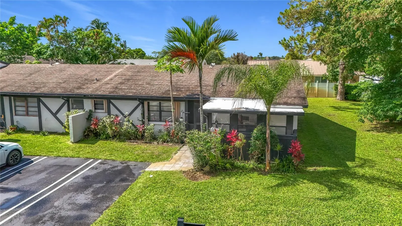 55 Seminole Drive, FL