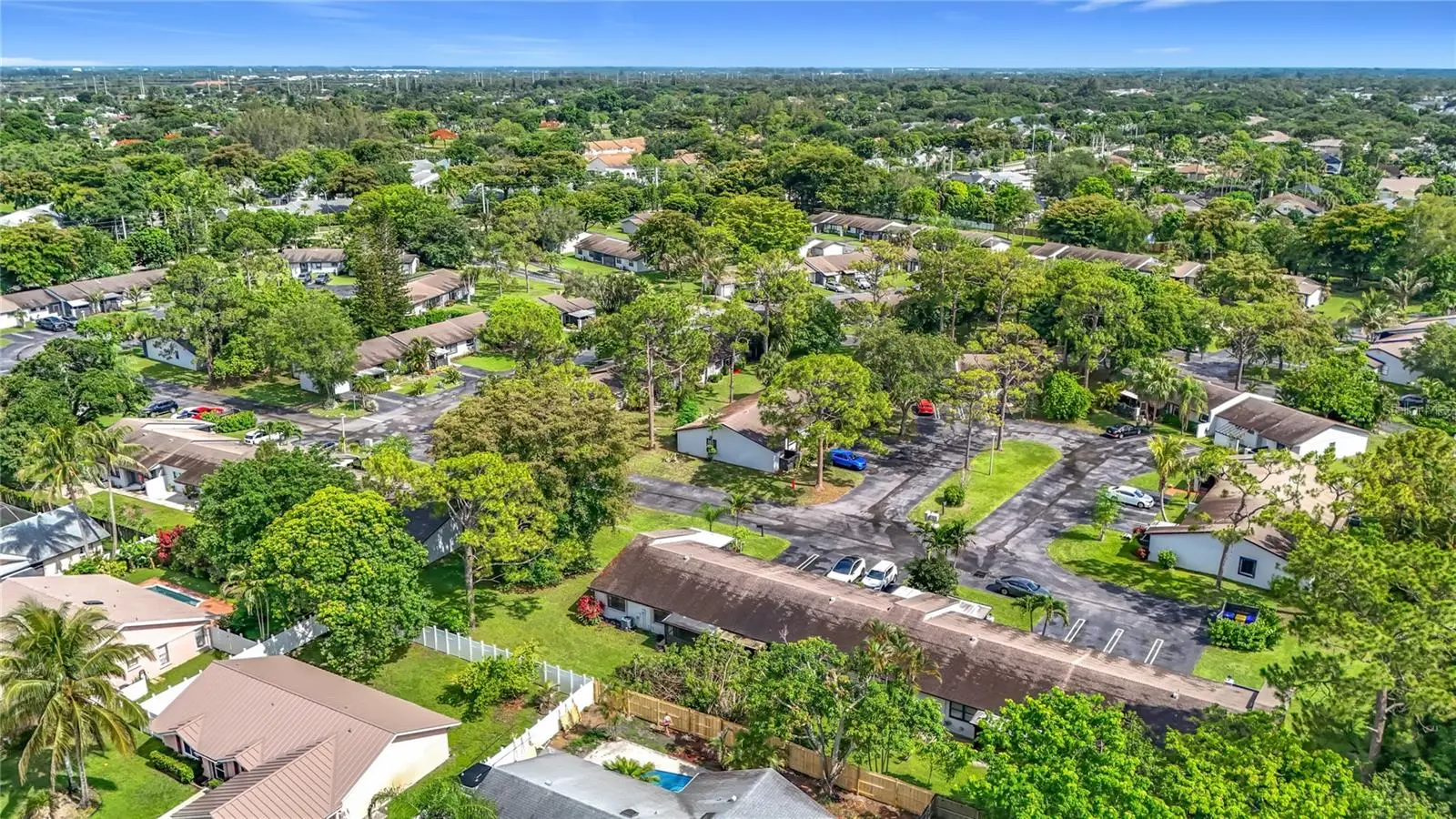 55 Seminole Drive, FL