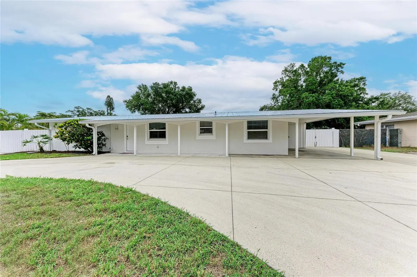 2714 Datura Street, FL