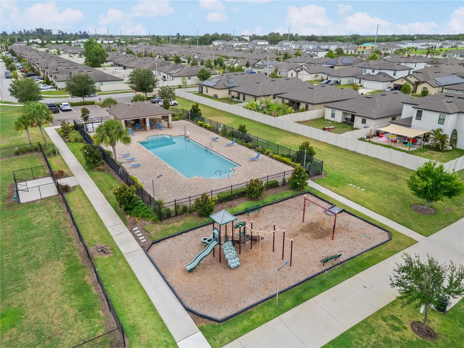 1731 Chatham Green Circle, FL
