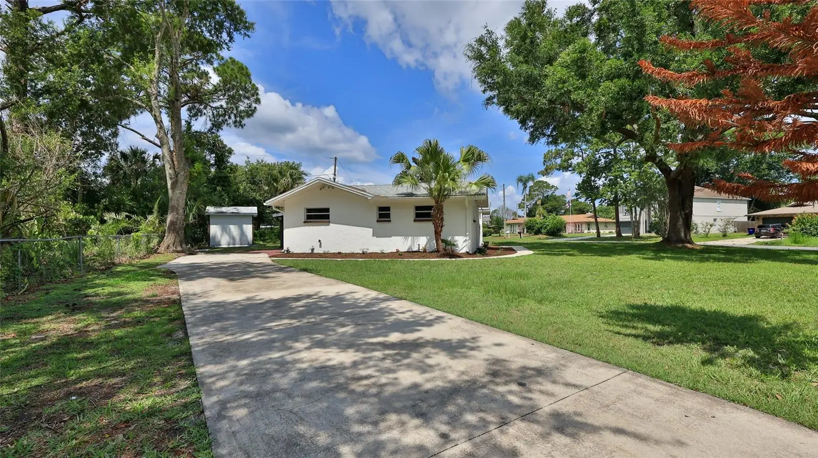 2212 Woodland Drive, FL