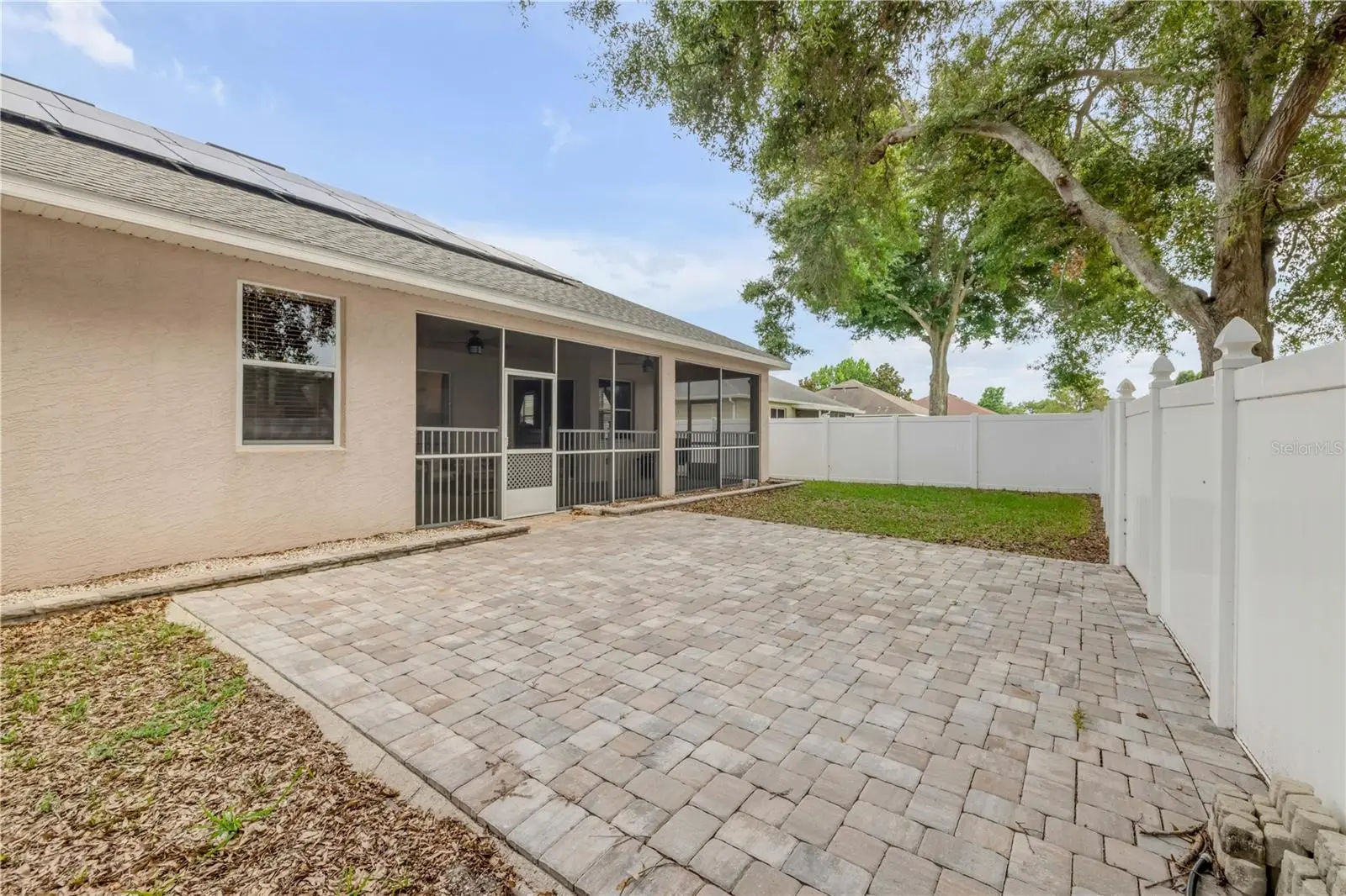 36624 Grand Island Oaks Circle, FL