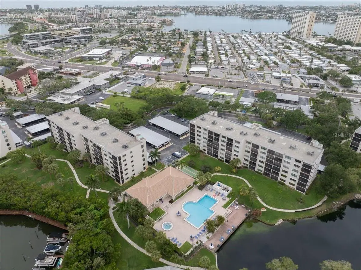 1332 Pasadena, FL