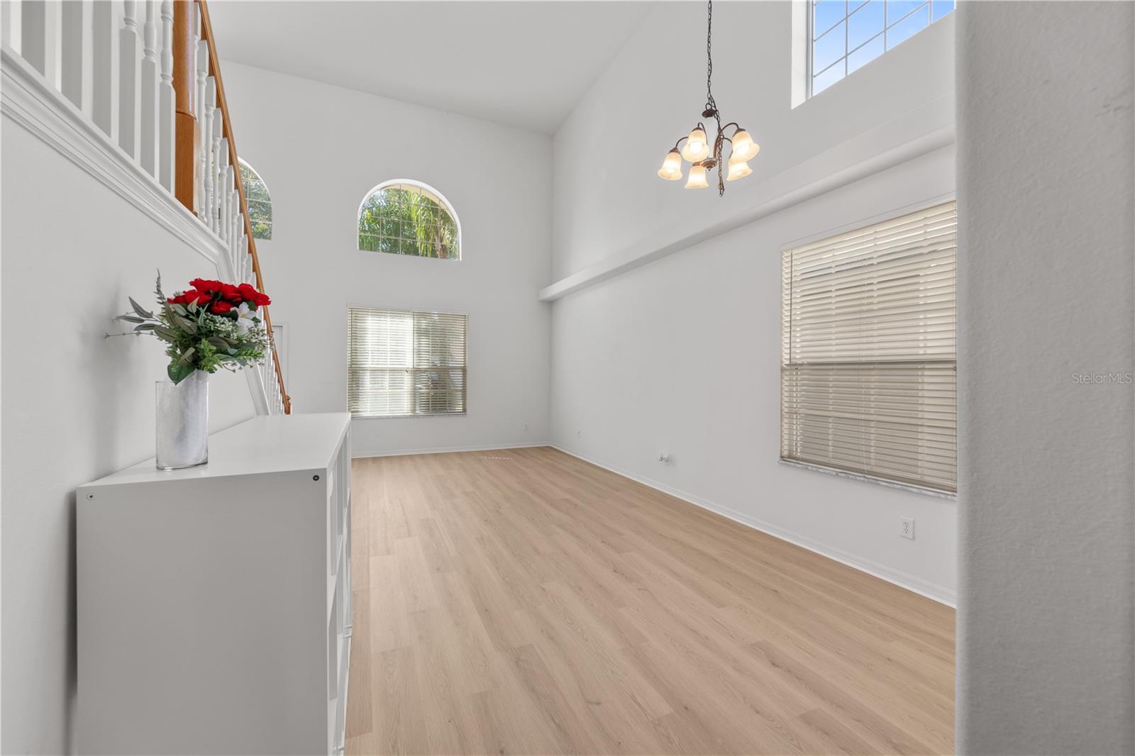 212 Kays Landing Drive, FL