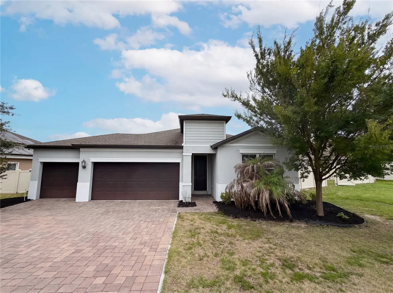 528 Bellissimo Place, FL