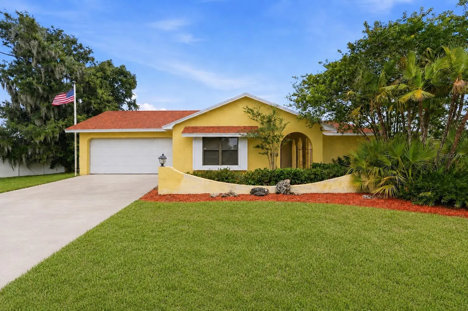 7026 Willow Run Loop, FL