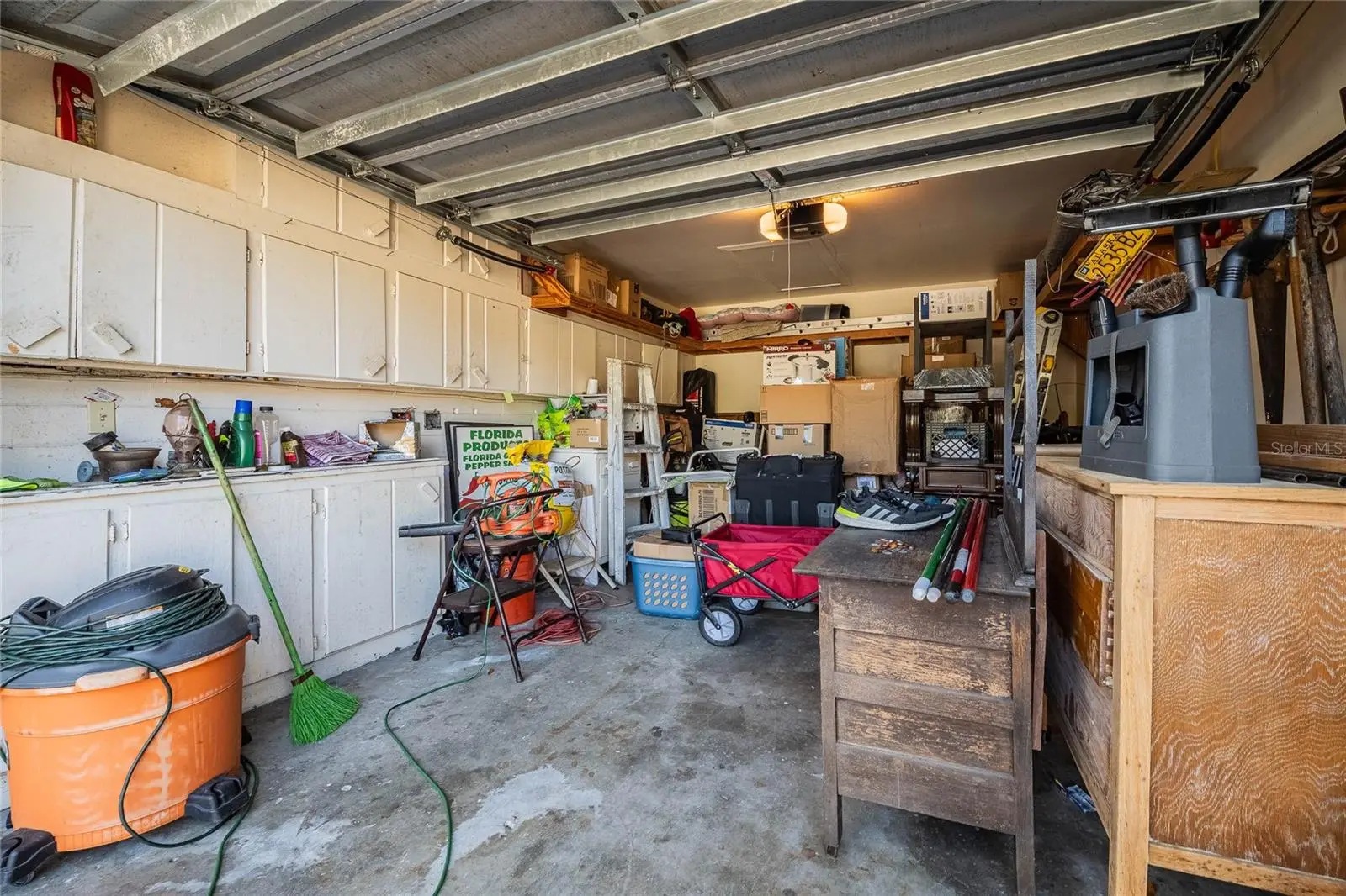102 Lakeshore Boulevard, FL