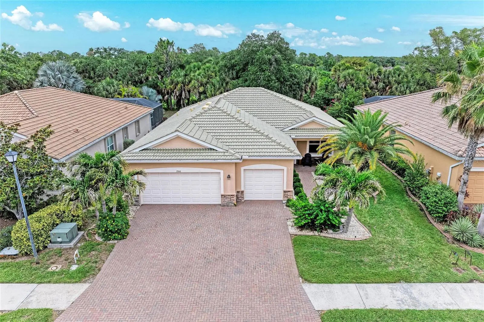1986 Mesic Hammock Way, FL