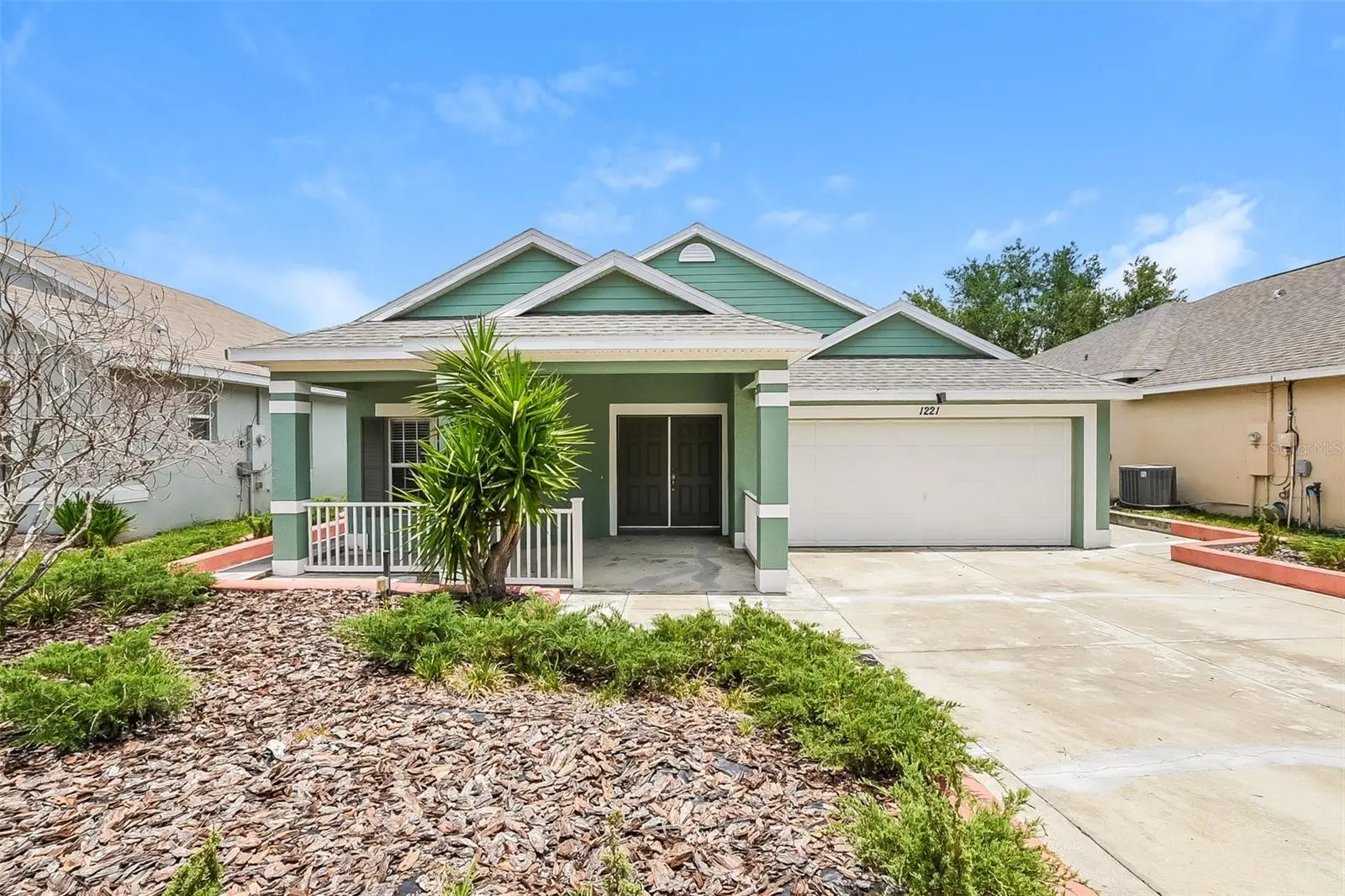 1221 Longville Circle, FL
