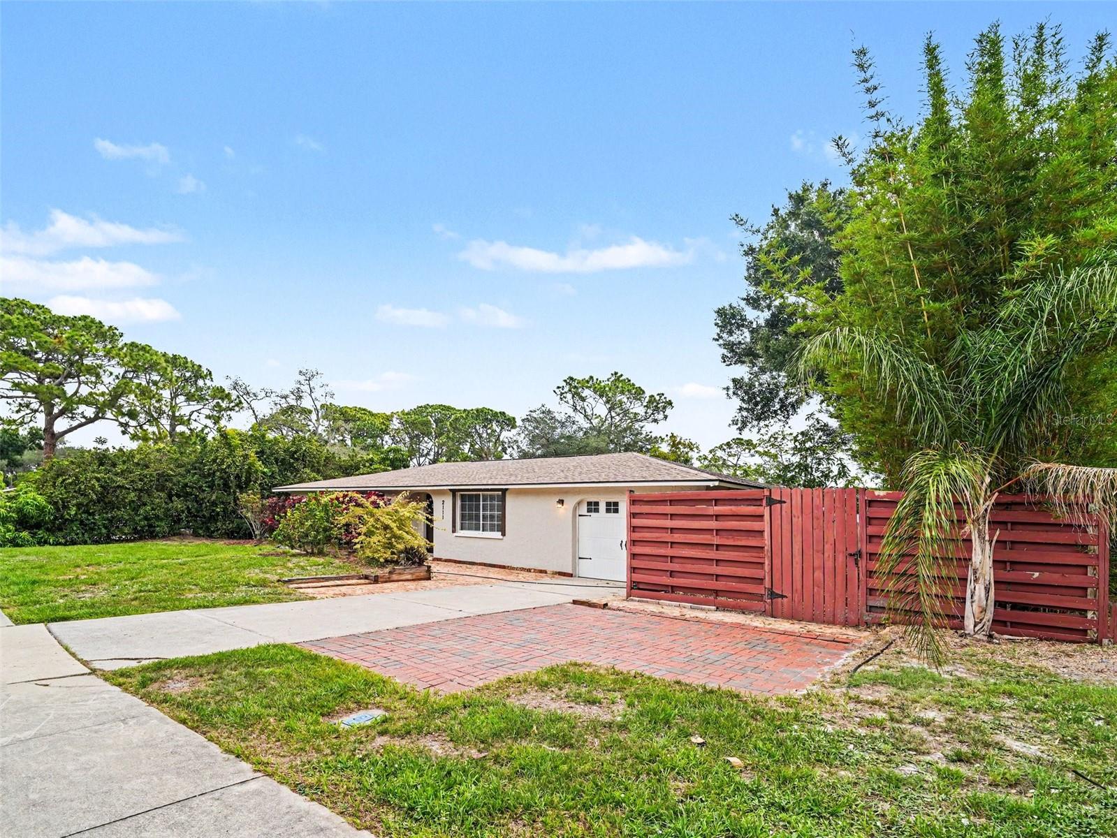2111 Fairfield Avenue, FL