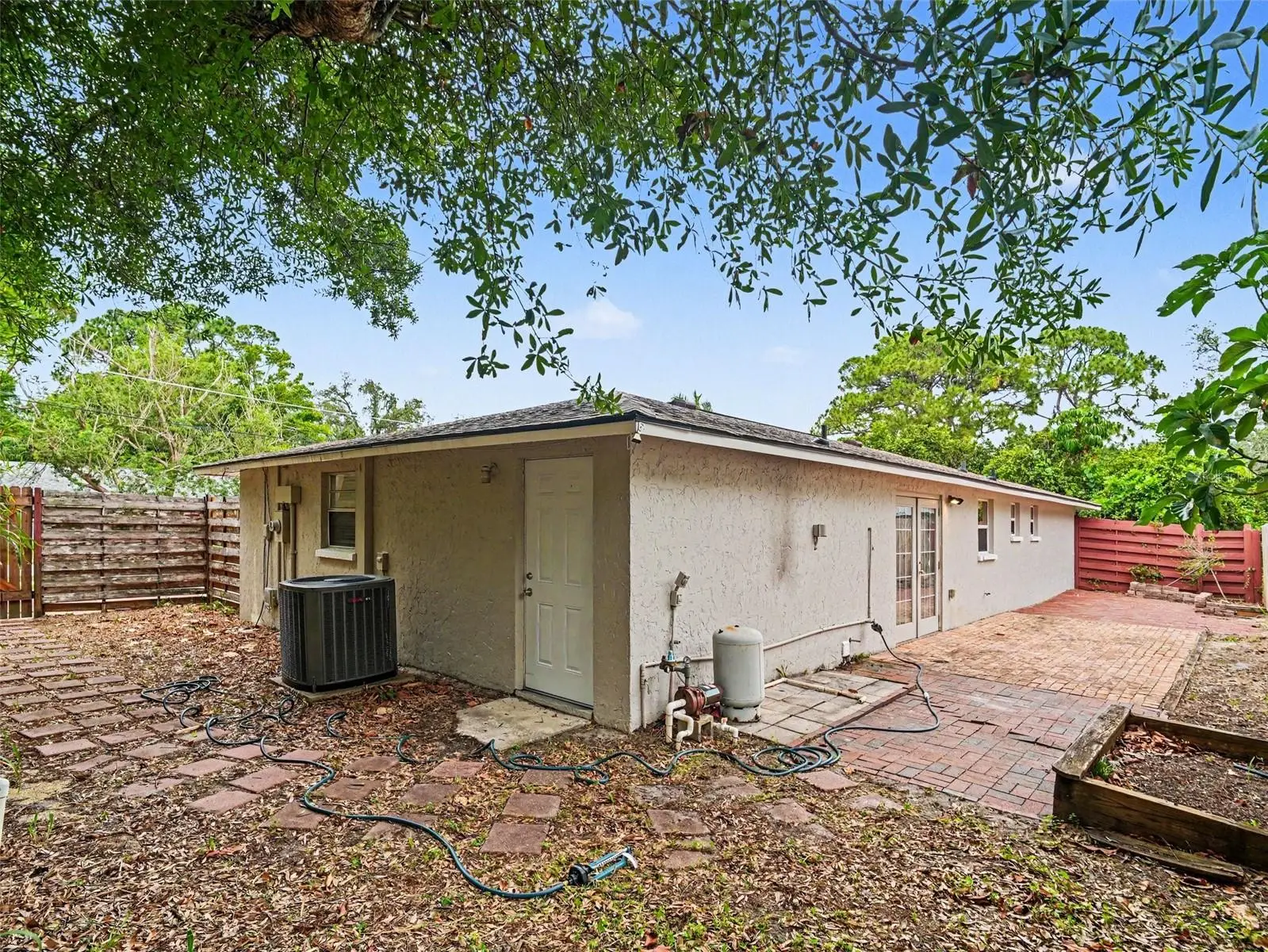 2111 Fairfield Avenue, FL