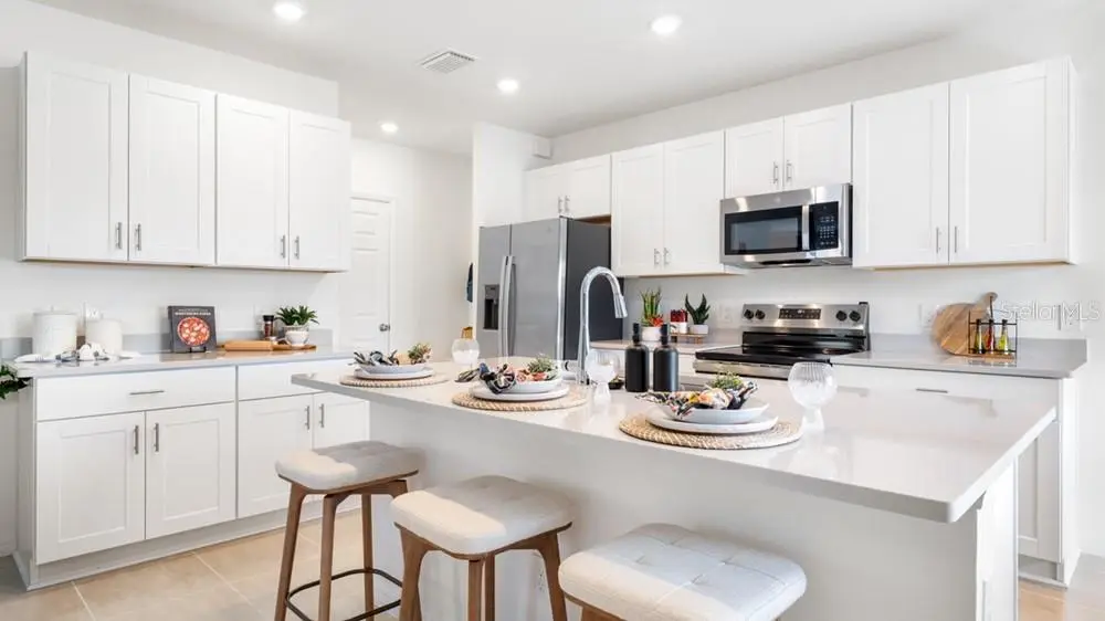 6529 Equinox Lane, FL