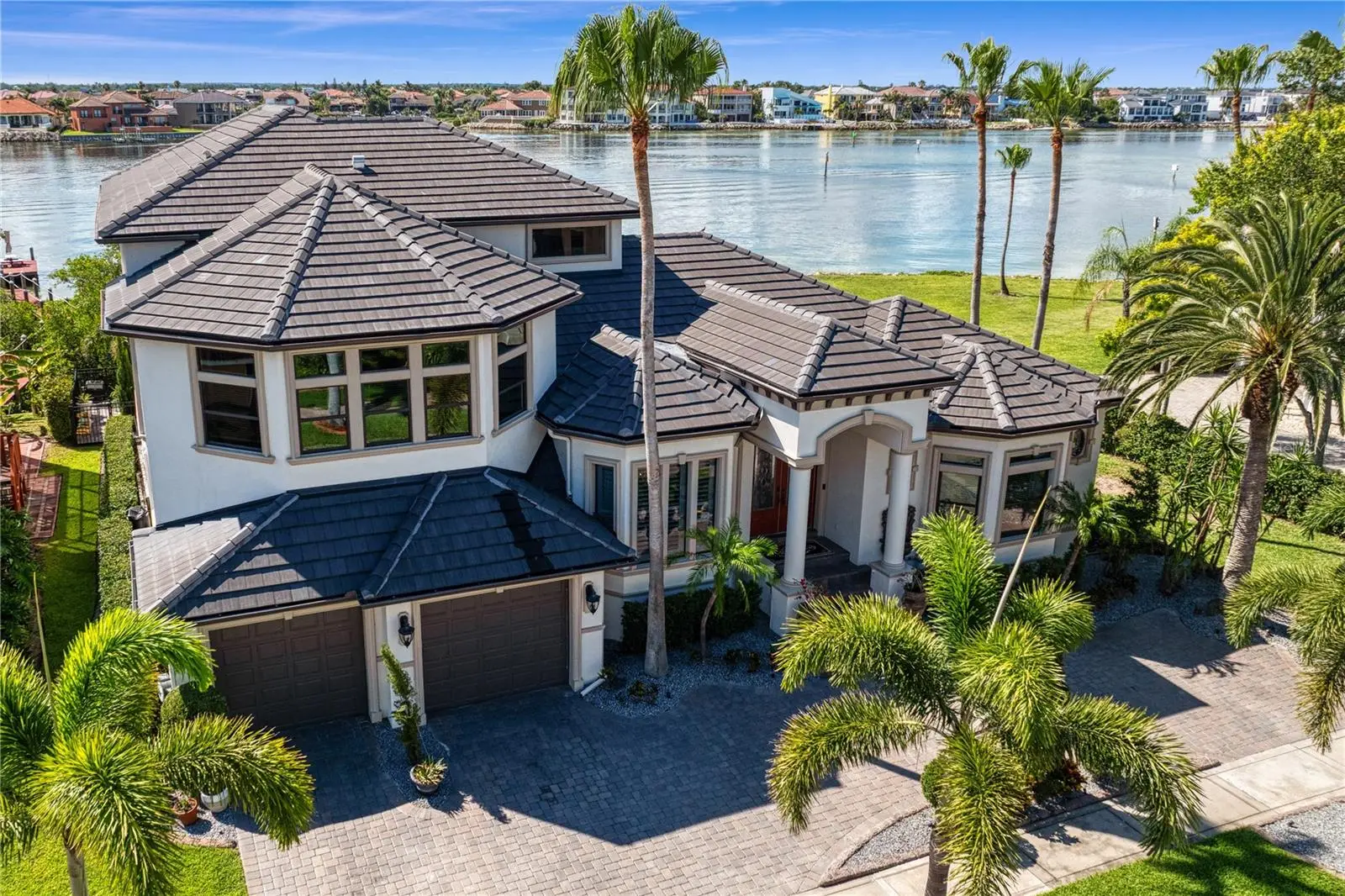 1317 Jumana Loop, FL