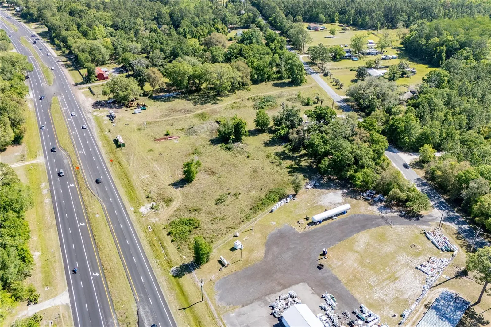 9627 Us Highway 301 Highway, FL