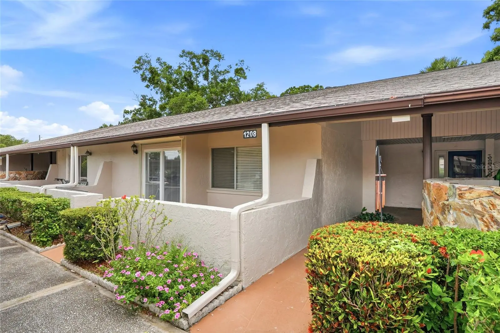 1208 14th Circle, FL