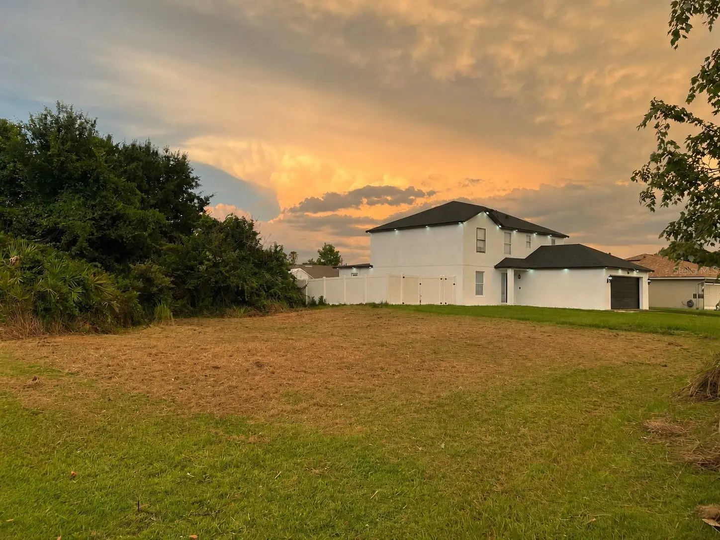 808 Halifax Drive, FL