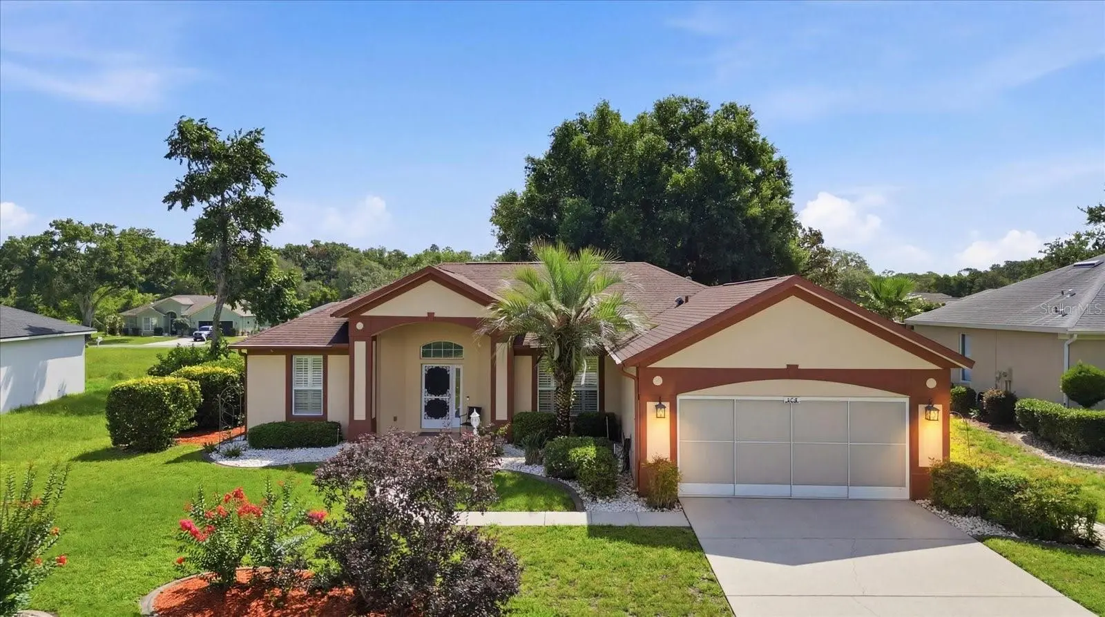 168 Romany Loop, FL