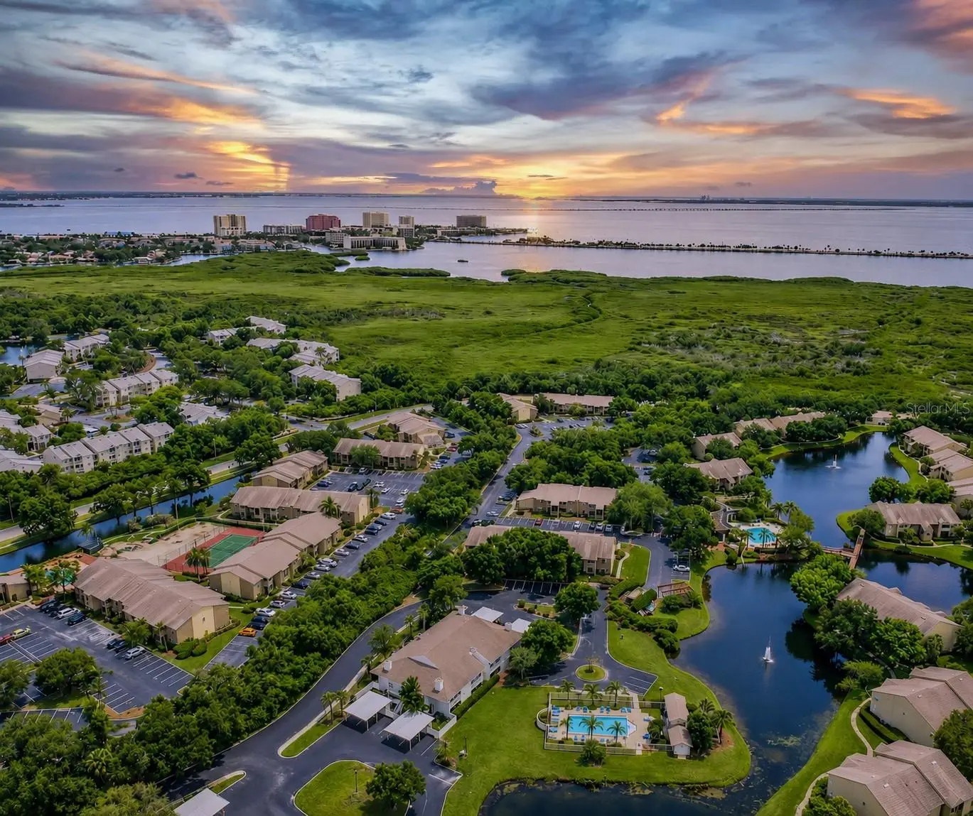 8350 Savannah Trace Circle, FL