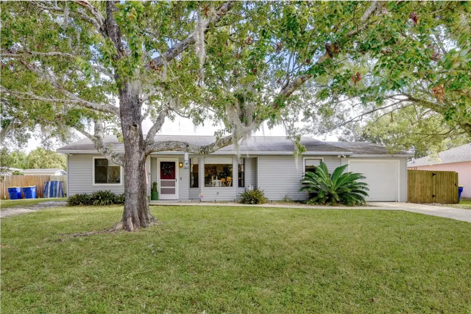 2737 Fern Palm Drive, FL