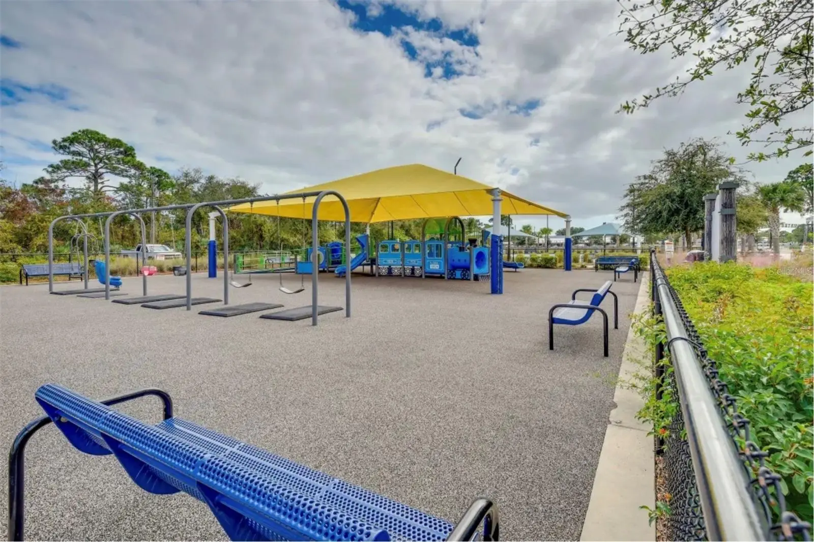 2737 Fern Palm Drive, FL