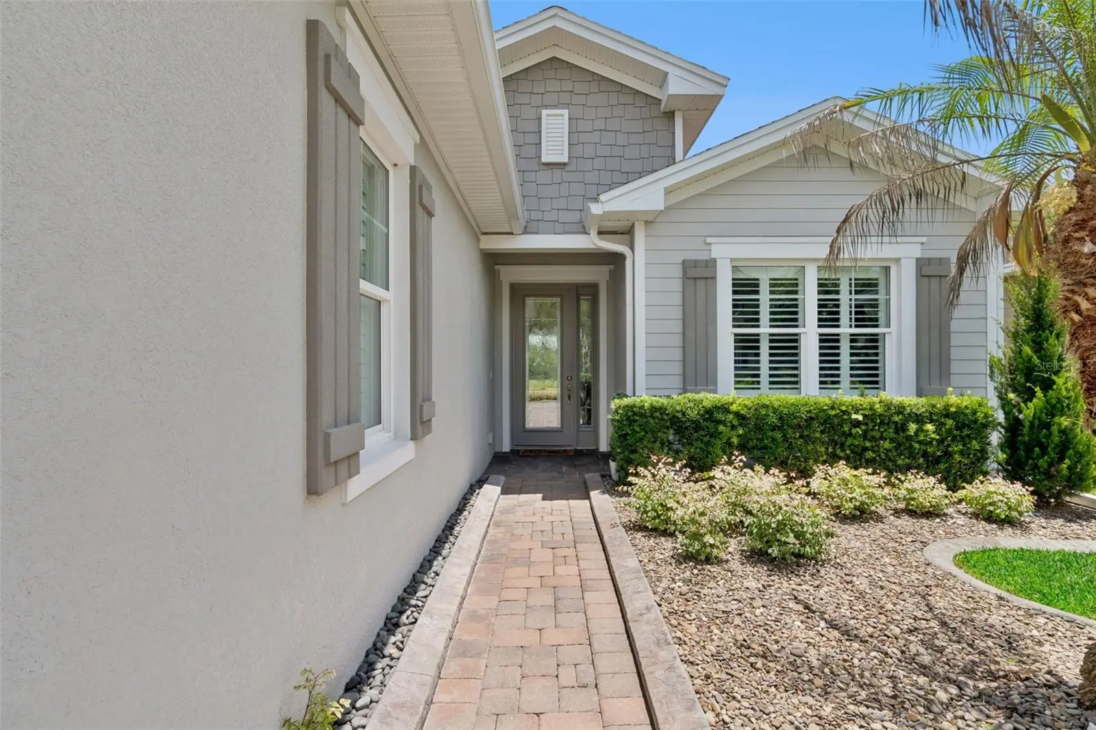 1689 Victoria Gardens Drive, FL