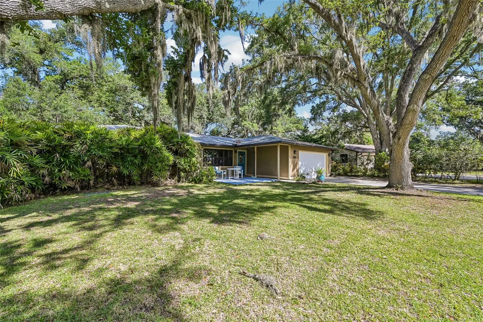 3304 Swaan Lane, FL