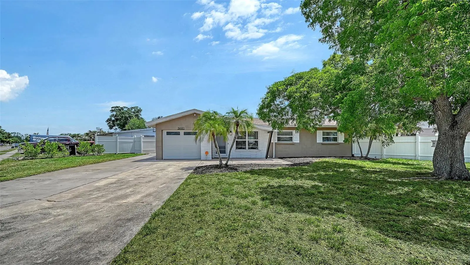 3681 Stokes Dr Drive, FL