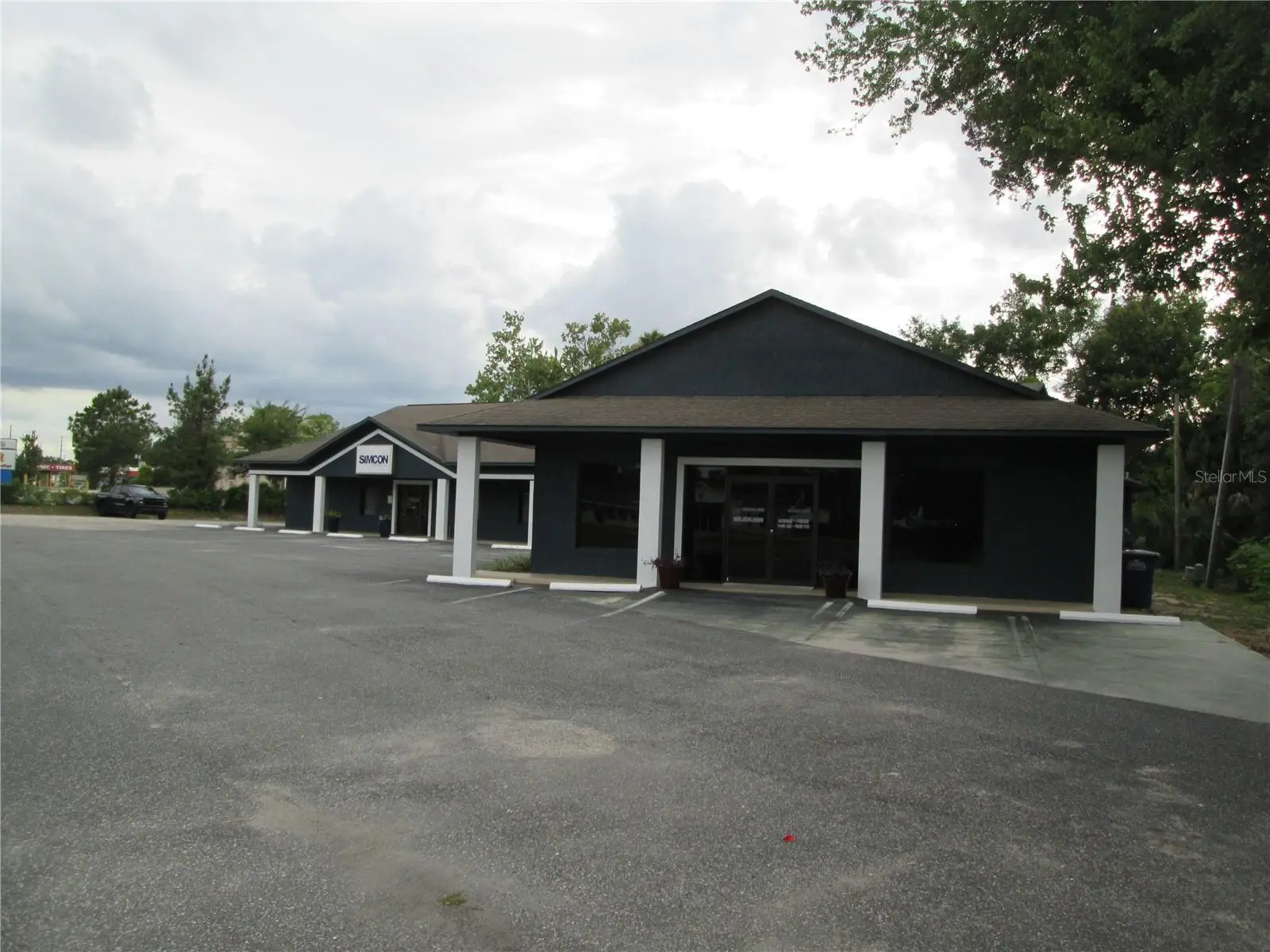 100 Burleigh Boulevard, FL
