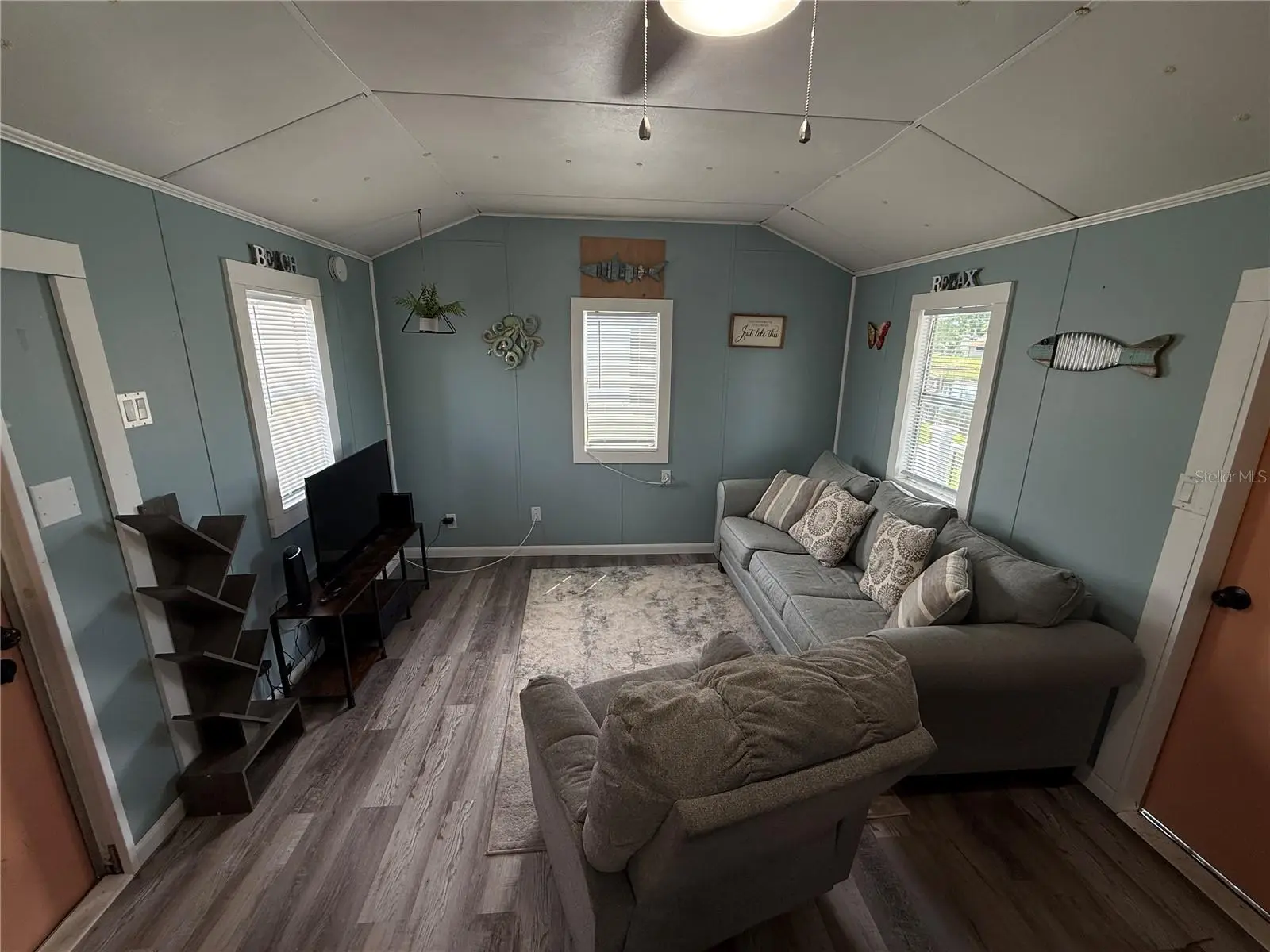 5147 Island View Circle, FL