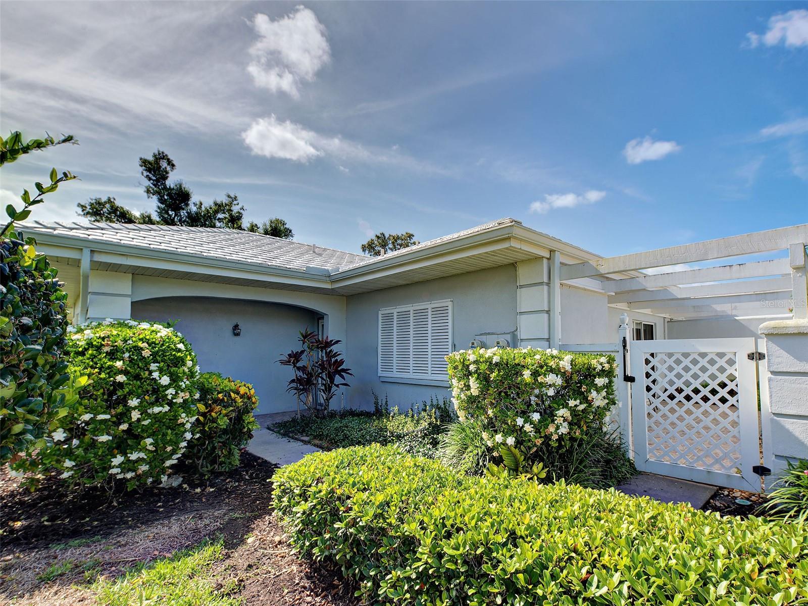 262 Cerromar Way, FL