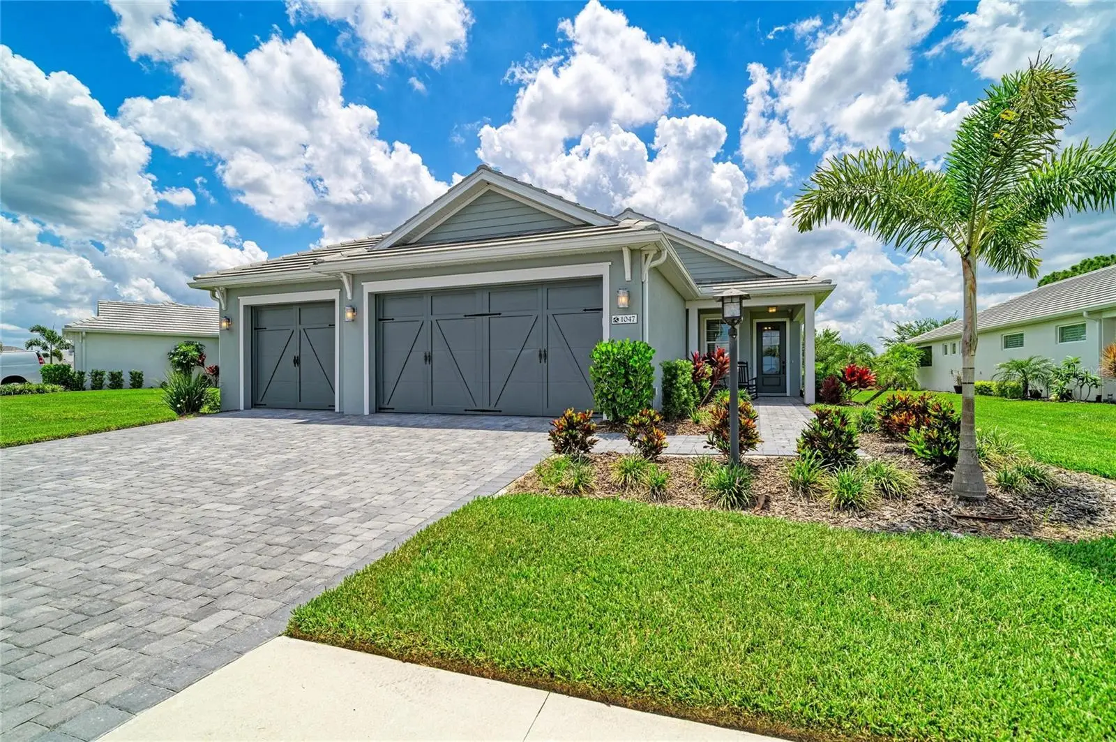 1047 Waterline Court, FL