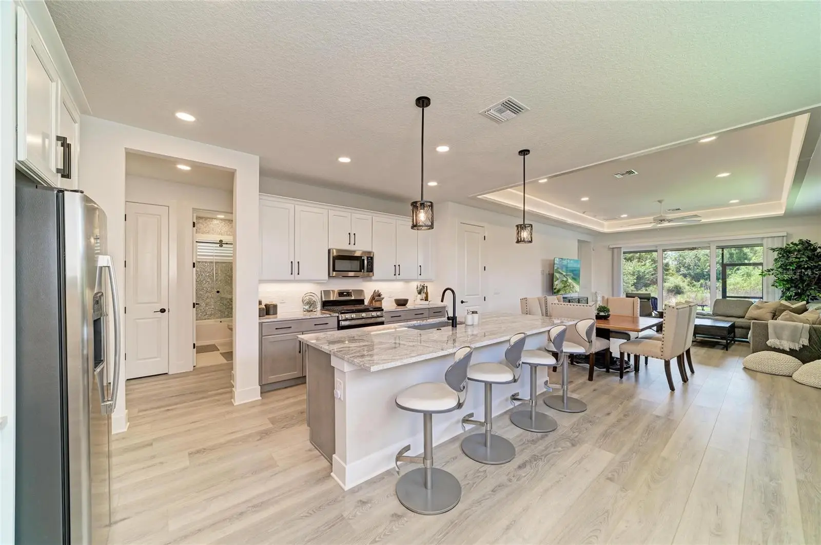 1047 Waterline Court, FL