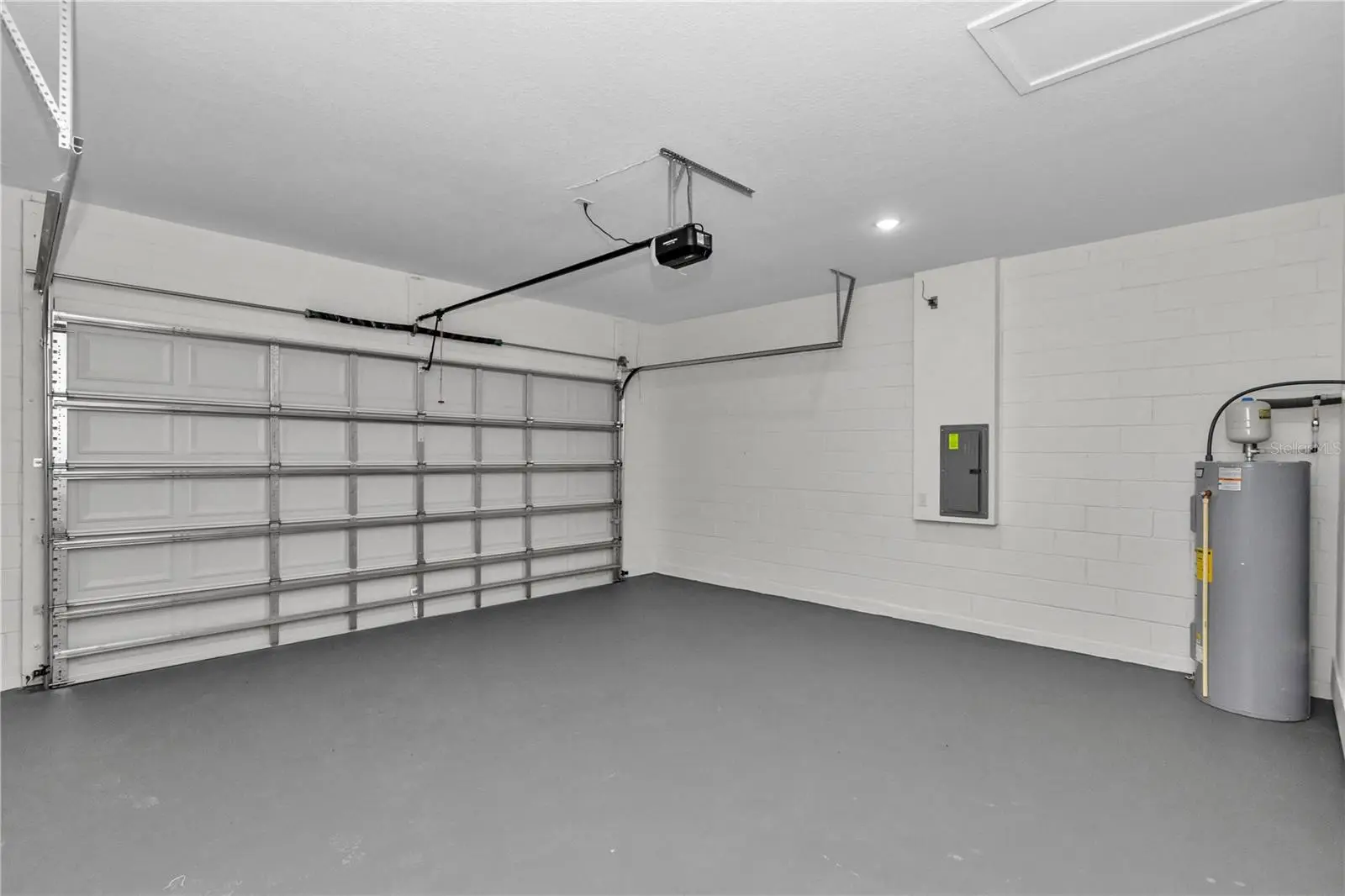 219 Caldwell Drive, FL