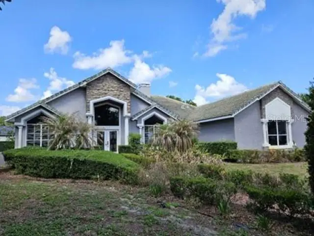 2128 Lake Crescent Court, FL