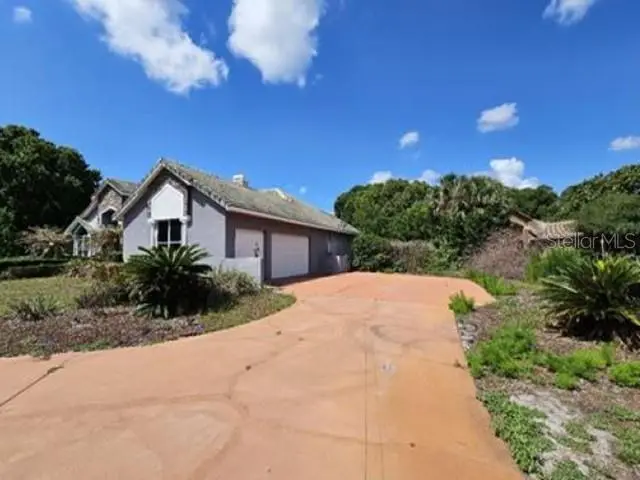 2128 Lake Crescent Court, FL