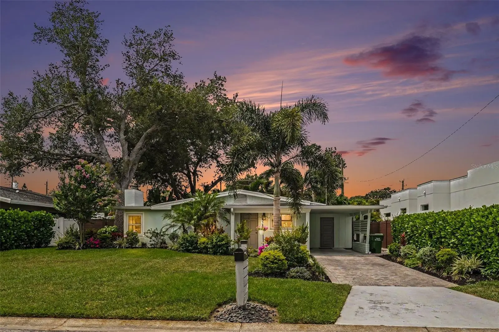 2344 Temple Street, FL