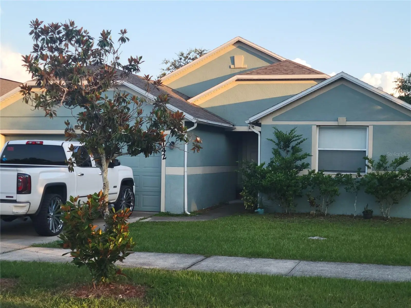 1146 Bluegrass Drive, FL