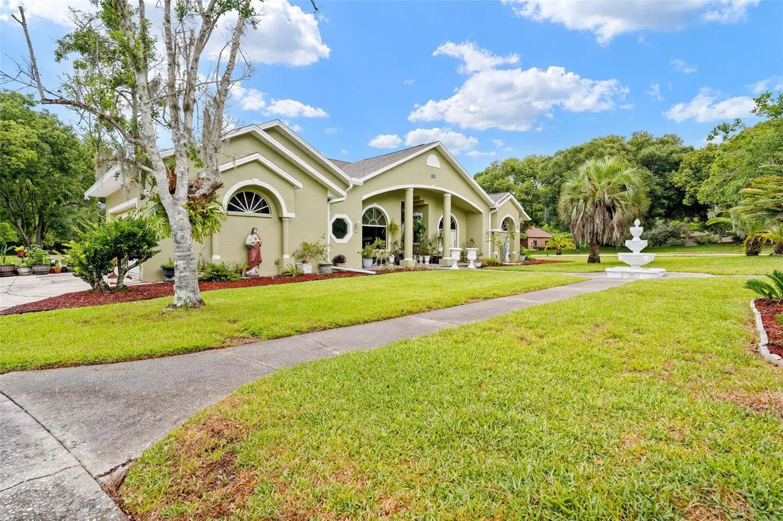 7393 Royal Oak Drive, FL