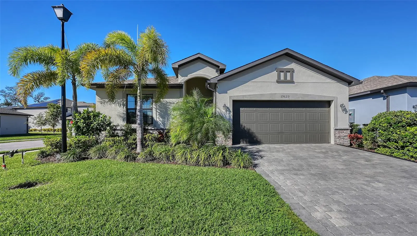 19625 Fishhawk Trail, FL