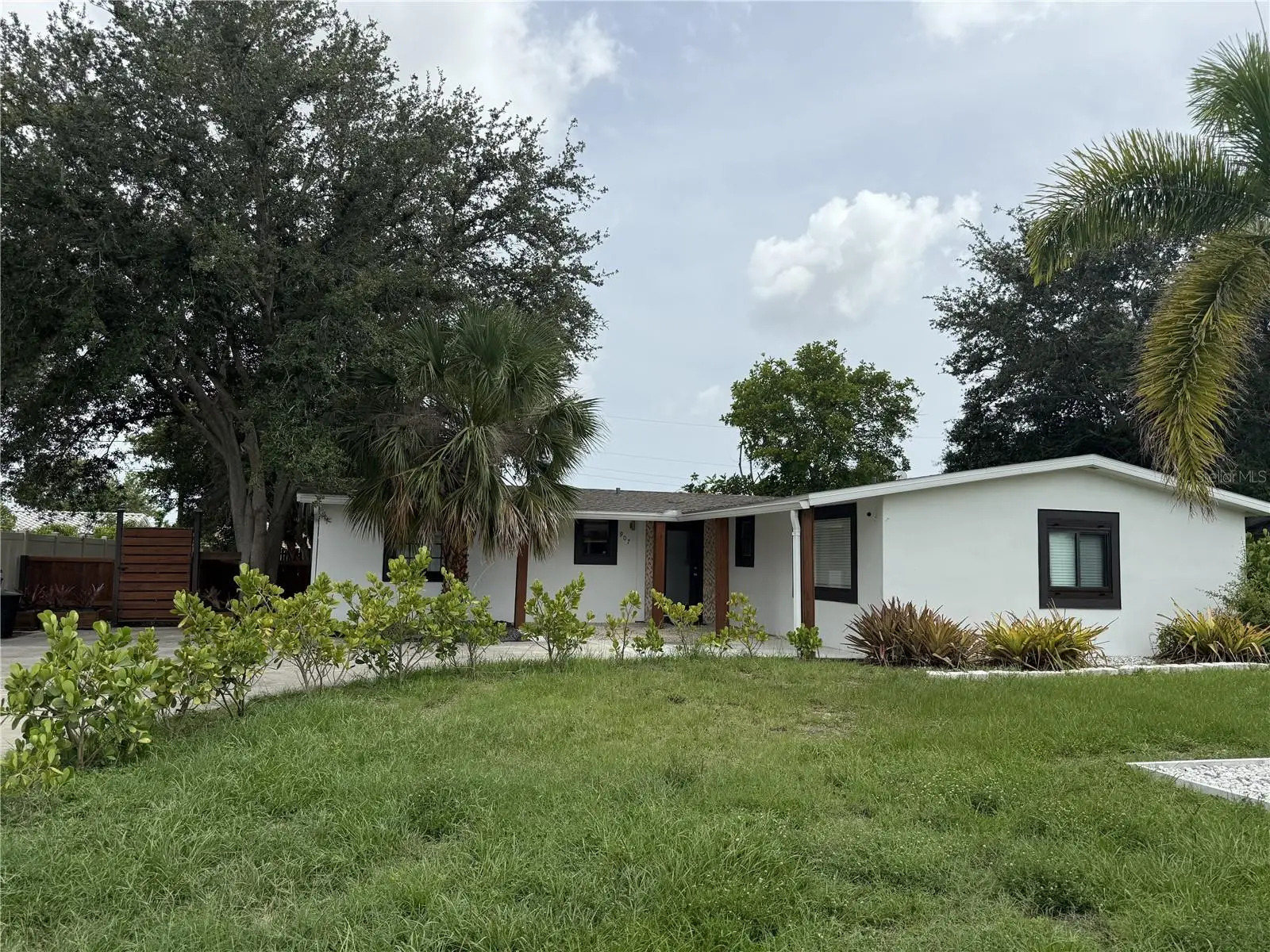 907 Fruitland Avenue, FL