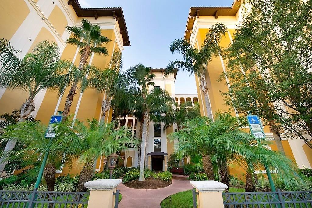 12538 Floridays Resort Dr Drive, FL