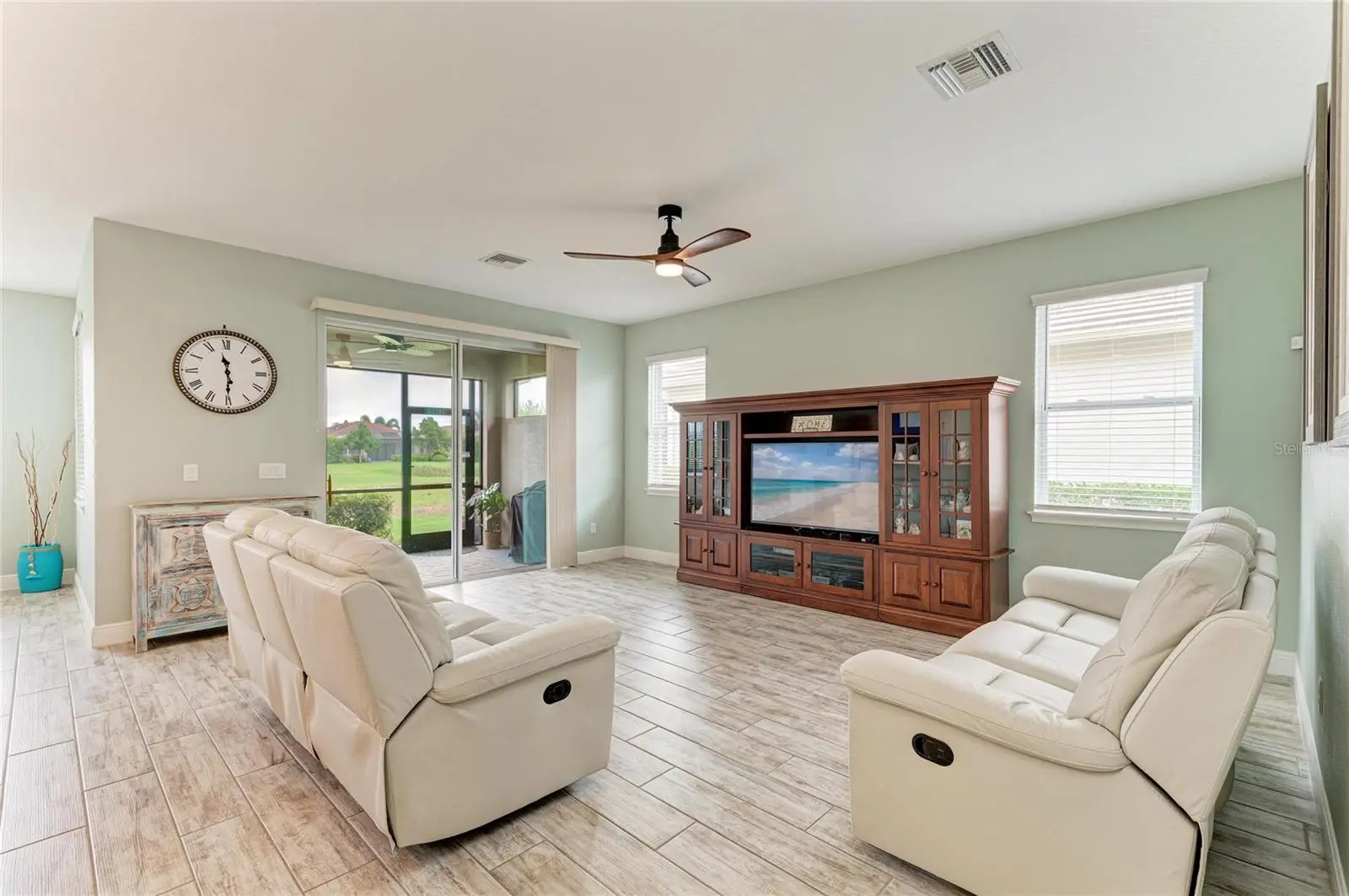 4809 Tobermory Way, FL