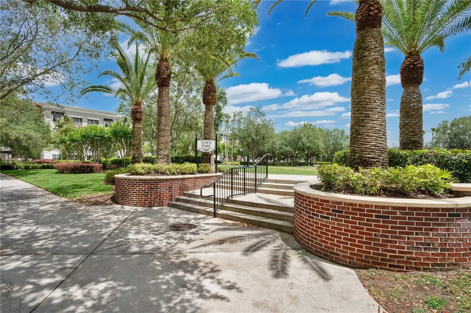 14143 Lake Live Oak Drive, FL