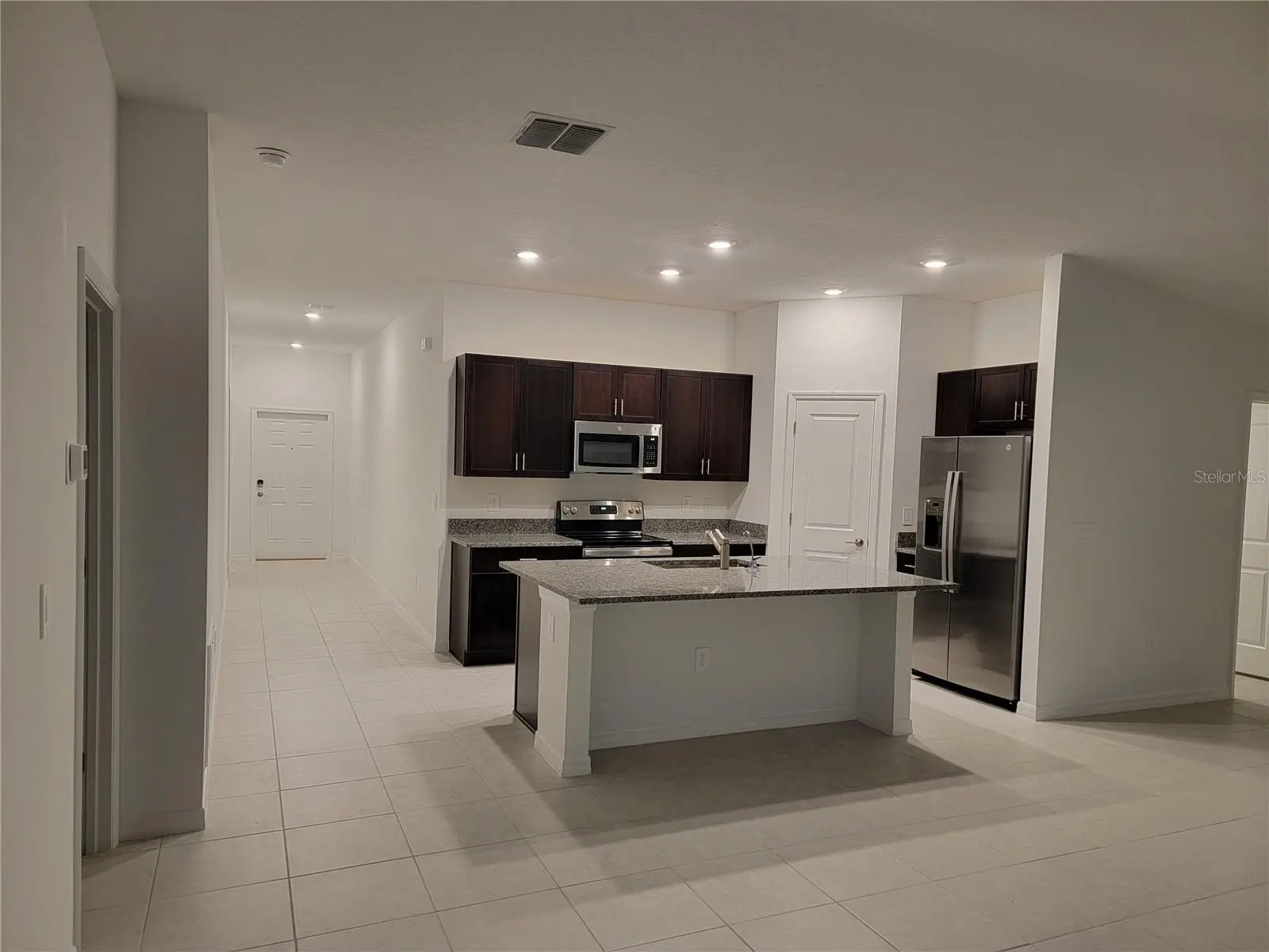 1844 Red Loop, FL