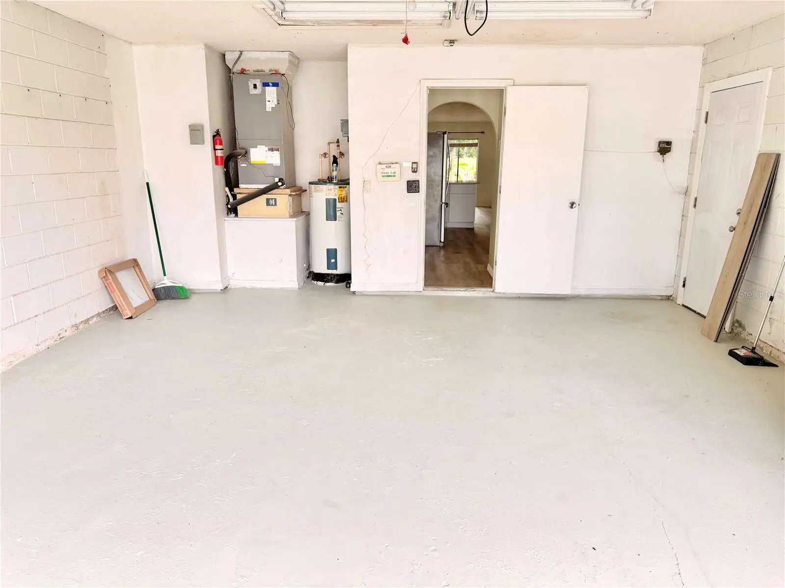426 Woodbury Pines Circle, FL