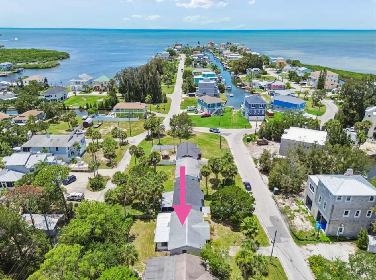 6826 Driftwood Drive, FL