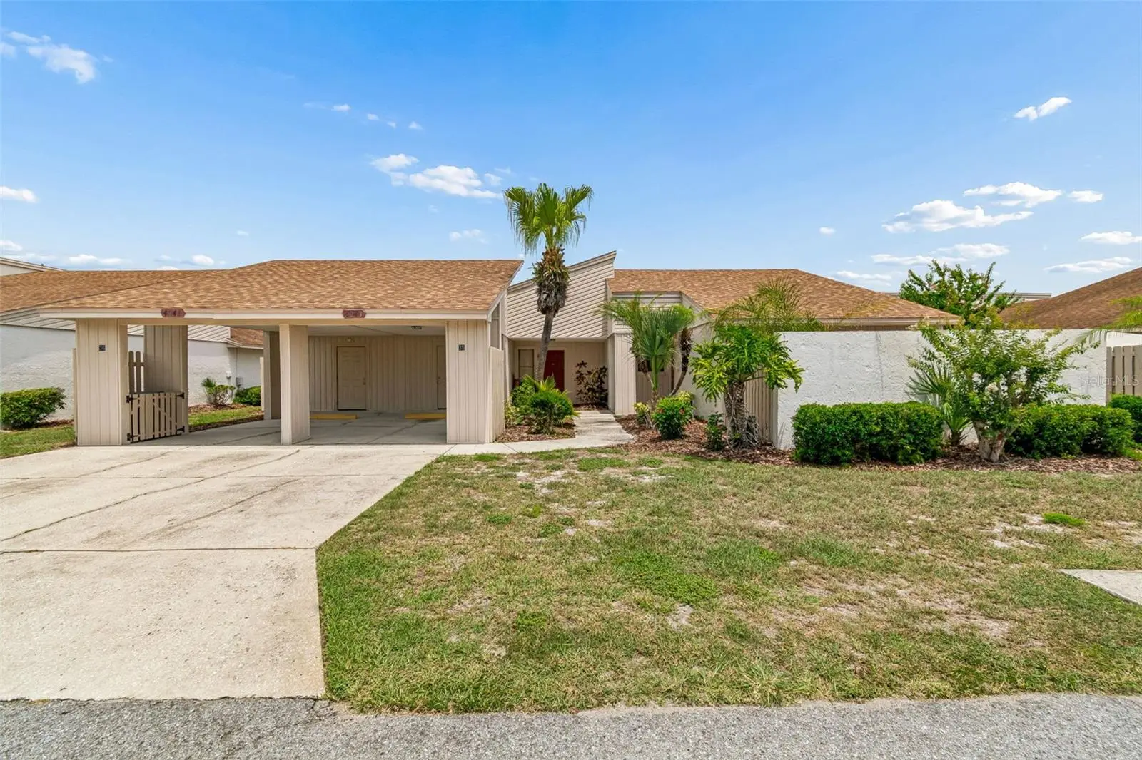 4243 Oak Loop, FL