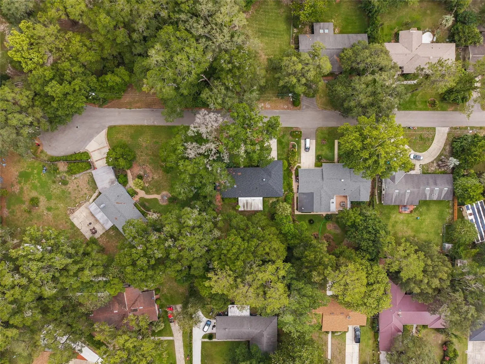 930 37th Terrace, FL