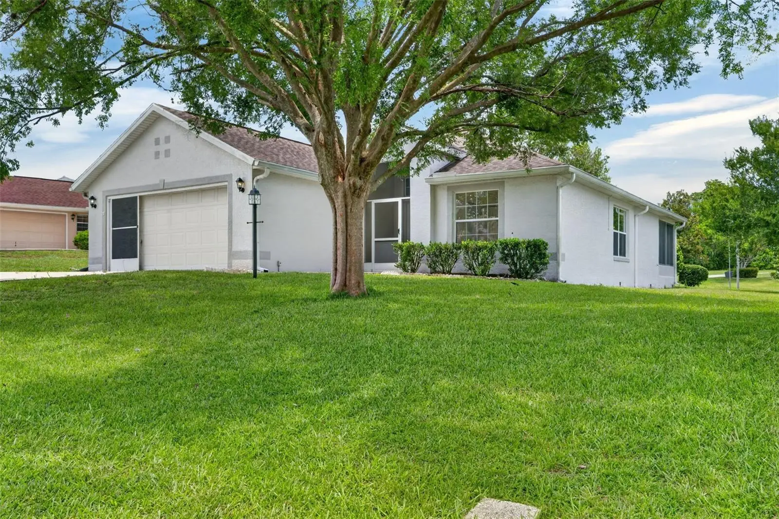 660 Sunset Strip Drive, FL