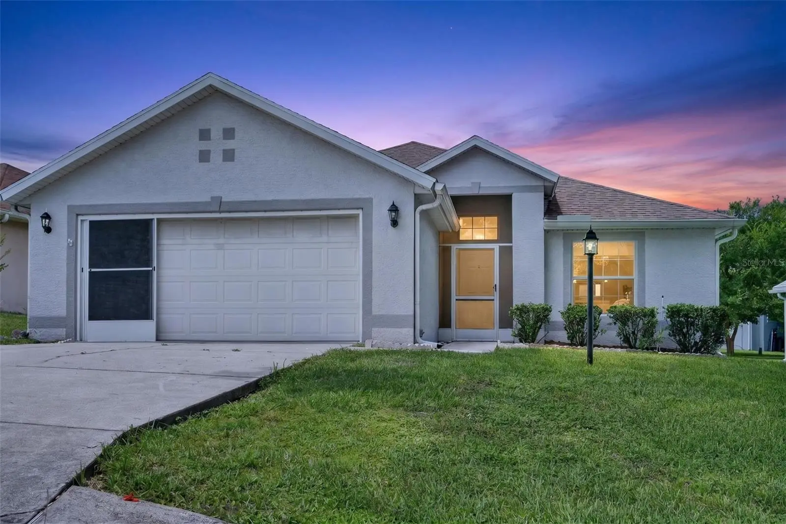 660 Sunset Strip Drive, FL